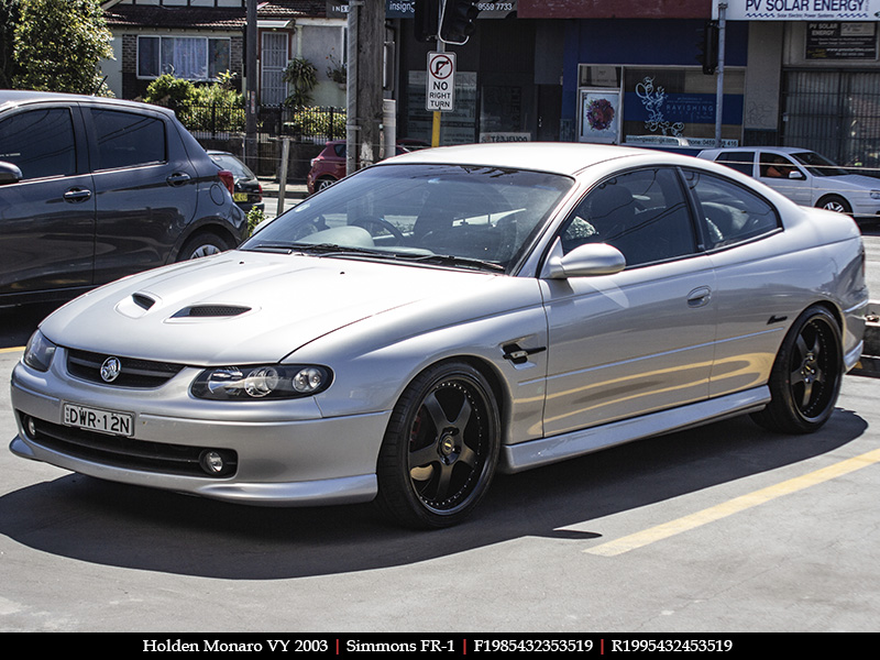 101218_holden_monaro_1.jpg